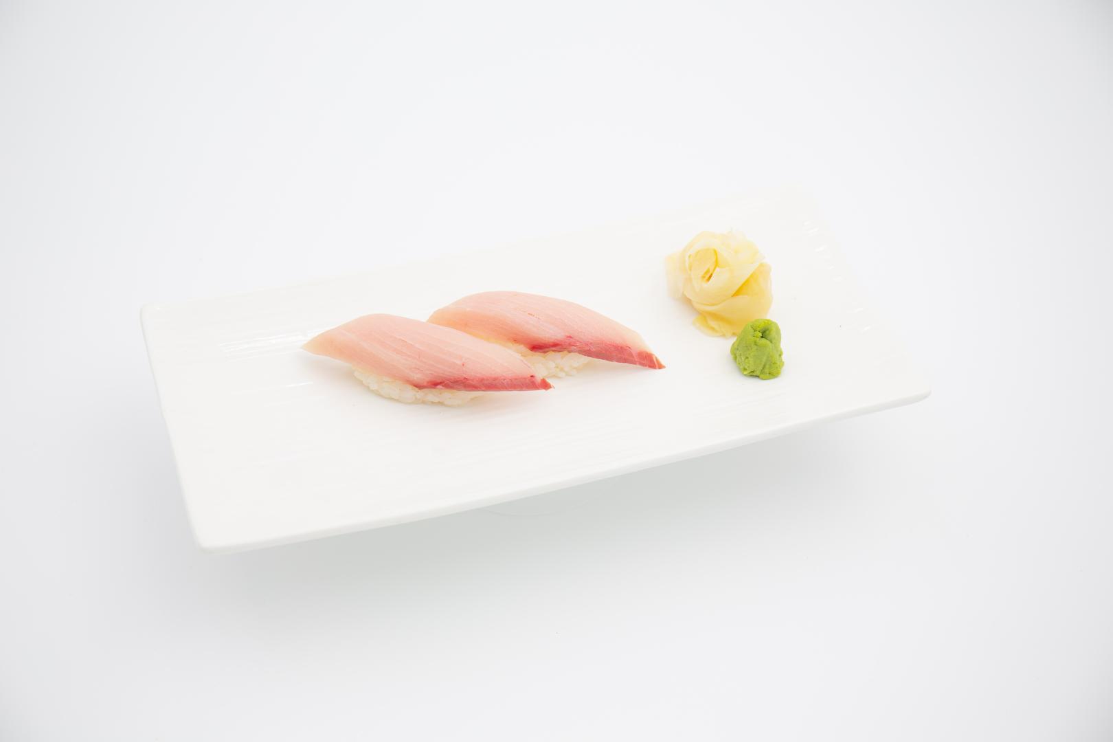 yellowtail nigiri